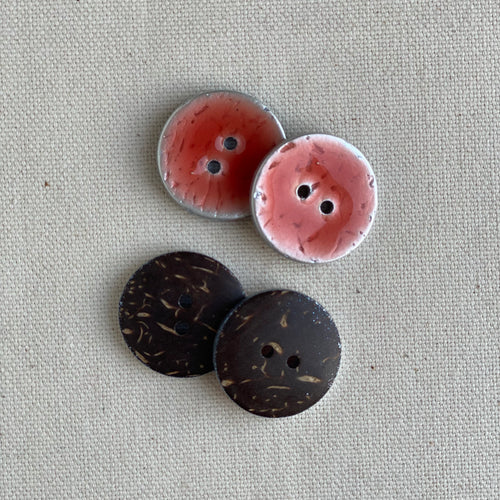 Coconut Shell Button - Pink Lacquered (23mm)