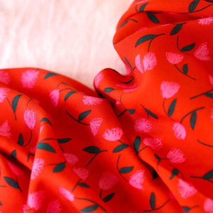 REMNANT 180cm - Lise Tailor Viscose Fabric - Scarlet