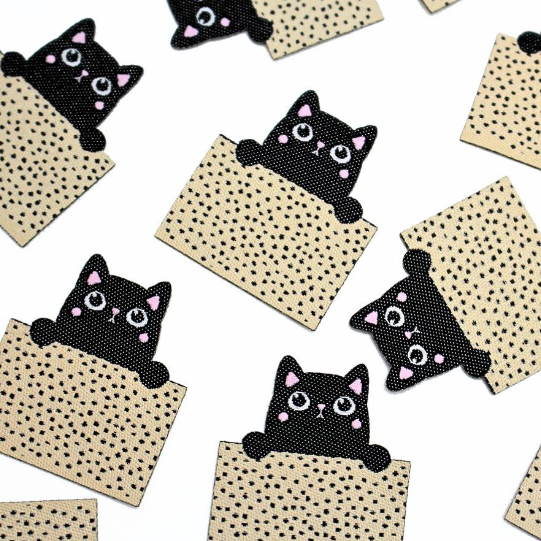 PEEKABOO KITTY by SA Labels - Pack of 4 Woven Sew-In Labels