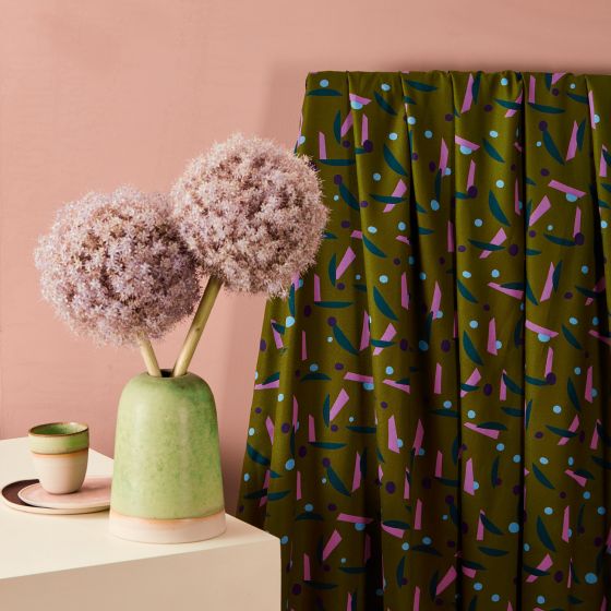 Java Ivy Green - Viscose Crepe Fabric with Lenzing™️ EcoVero™️ fibres - Atelier Brunette - 0.5 metre