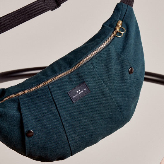 LE SAC BANANE Cross Body Bag Sewing Pattern by Atelier Brunette