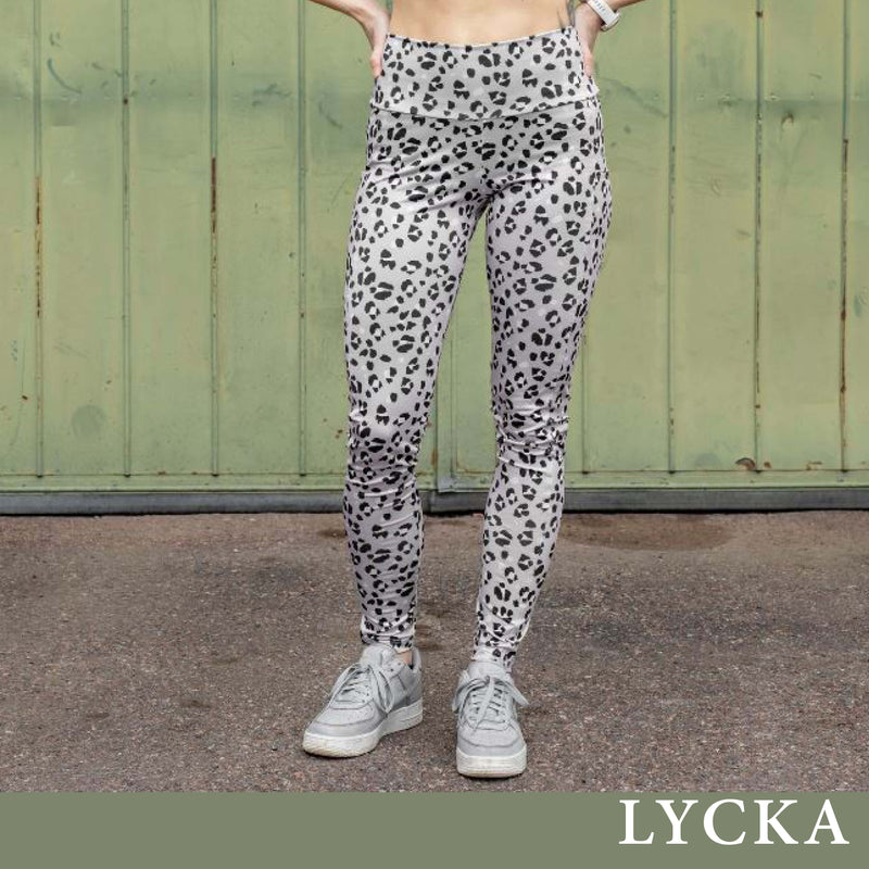 LYCKA Leggings Sewing Pattern by Cut & Sew - Children and Adult Sizing