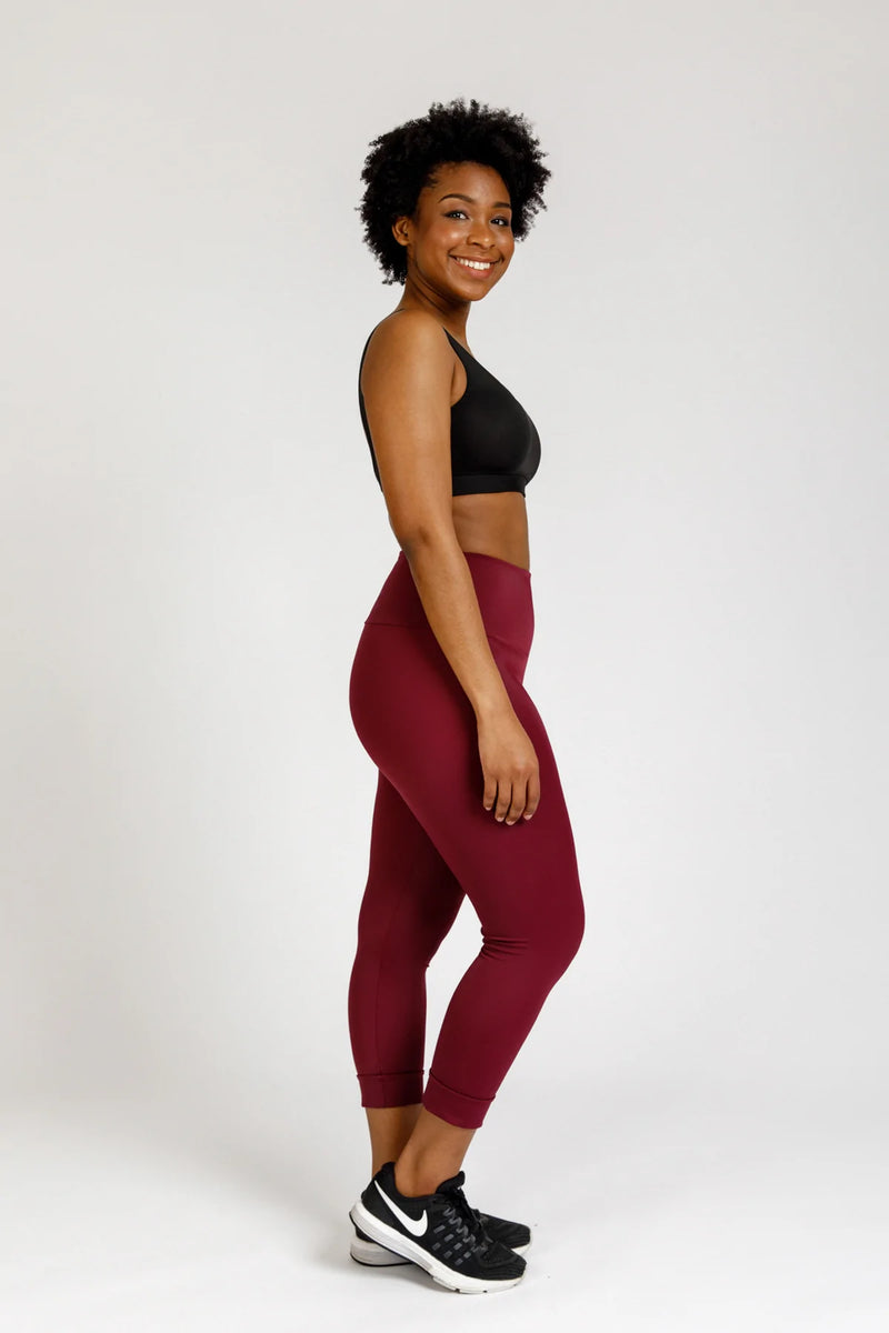Virginia Leggings Sewing Pattern by Megan Nielsen