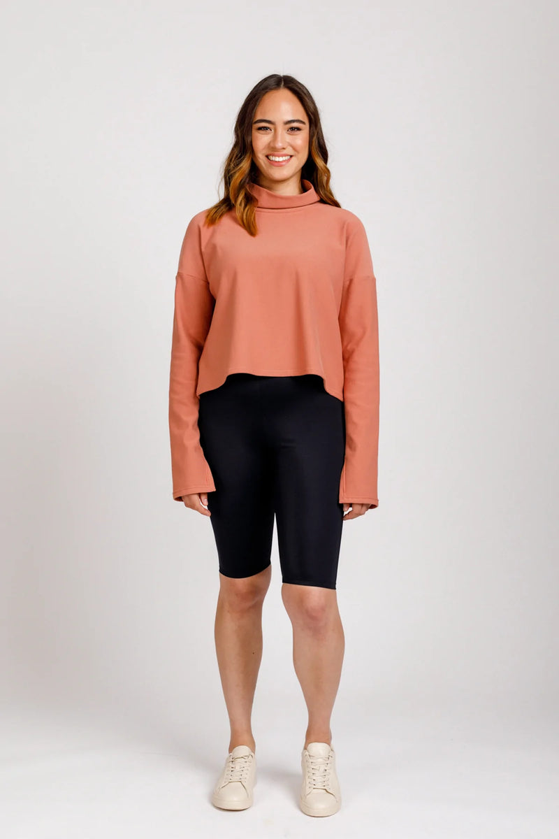 Virginia Leggings Sewing Pattern by Megan Nielsen