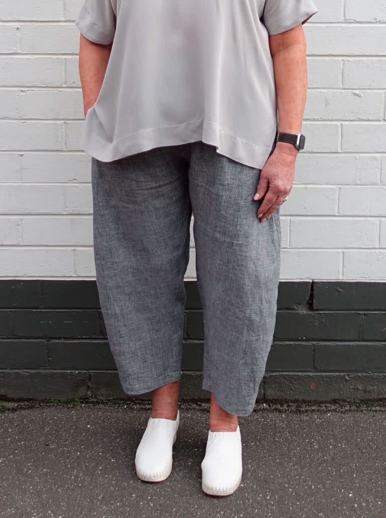 Bob Woven Pant Pattern by Style Arc - Sizes UK 4 to 16