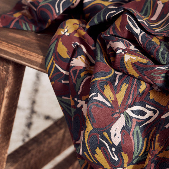 Hilma Rust - Viscose twill fabric with Lenzing™️ EcoVero™️ fibres - Atelier Brunette - 0.5 metre