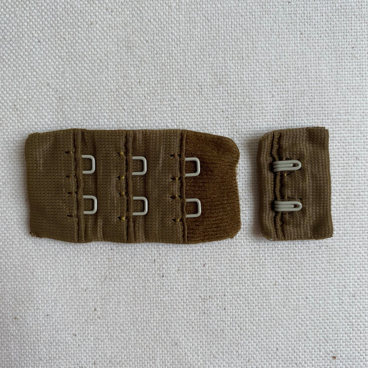 28mm Bra Hook & Eye Set - Brown Sugar