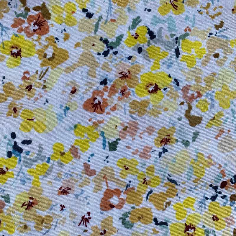 Floral Viscose with Lenzing™️ EcoVero™️ fibres - Yellow - 0.5 metre