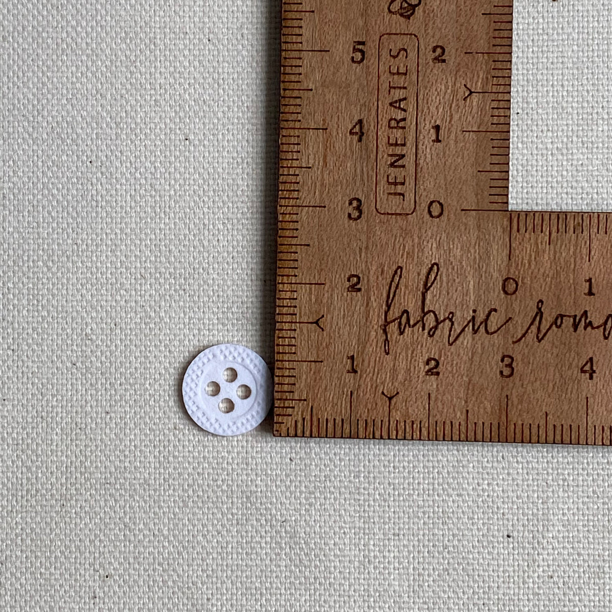 Recycled Cellulose Button - White (multiple sizes)